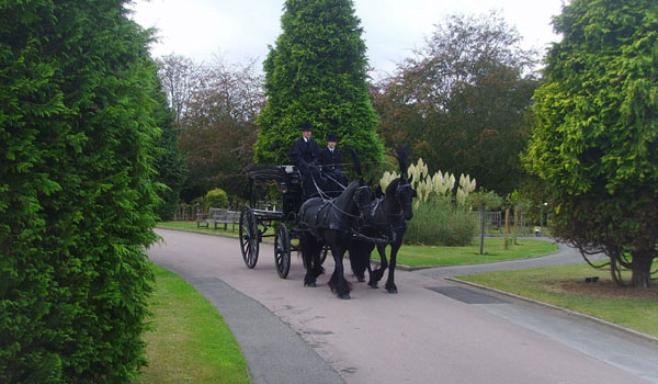 Funeral image 04