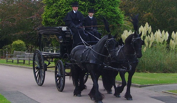 Funeral image 08